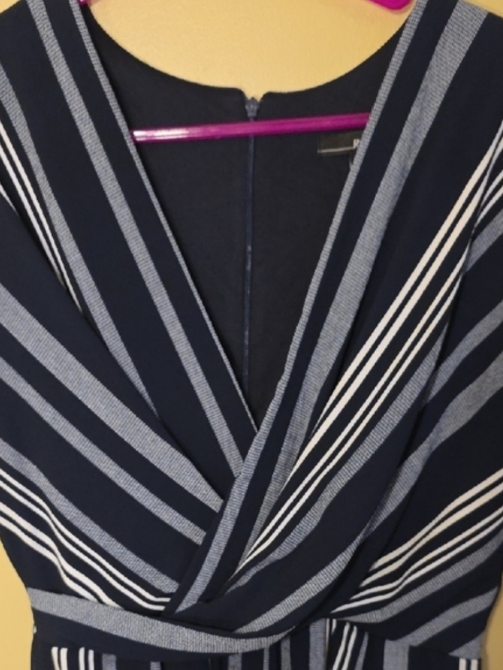 LIKE-NEW Size Small Elegant Navy & White Striped Romper Wide Leg Jumpsuit - Picture 4 of 15